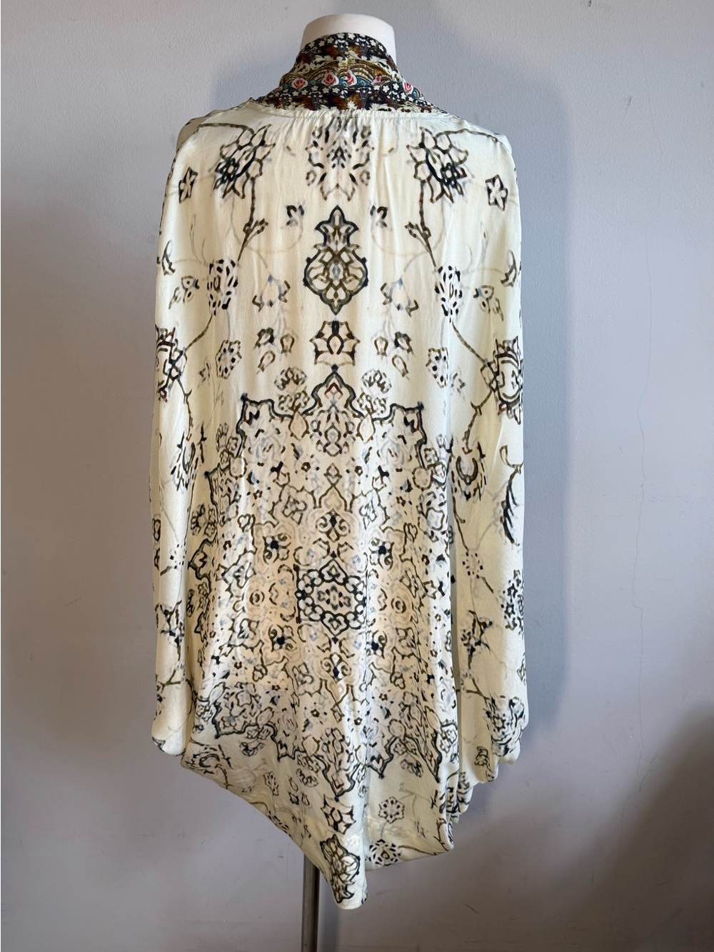 CAMILLA Vintage Silk Cardi Cape Cover Up